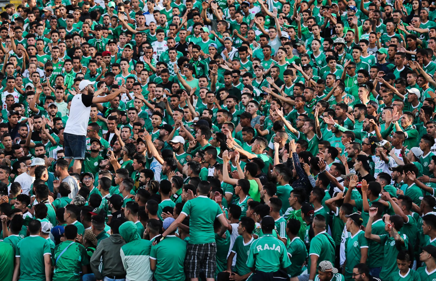 Le Mouvement Ultras au Maroc : Entre Passion, Rébellion et Controverse