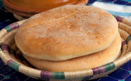 Pourquoi le pain est sacré au Maroc (et jamais à la poubelle)
